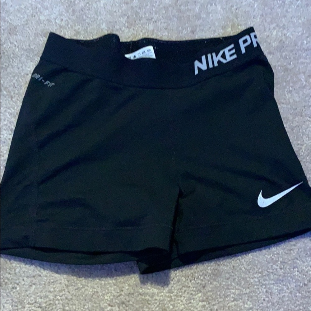 NIKE pro